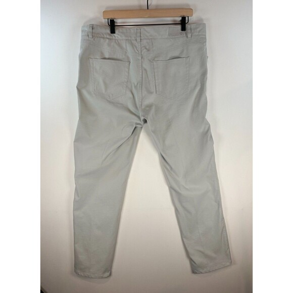 Peter Millar Mens Pants Gray Chino Straight Crown Performance Golf Size 42x32 - Picture 2 of 12